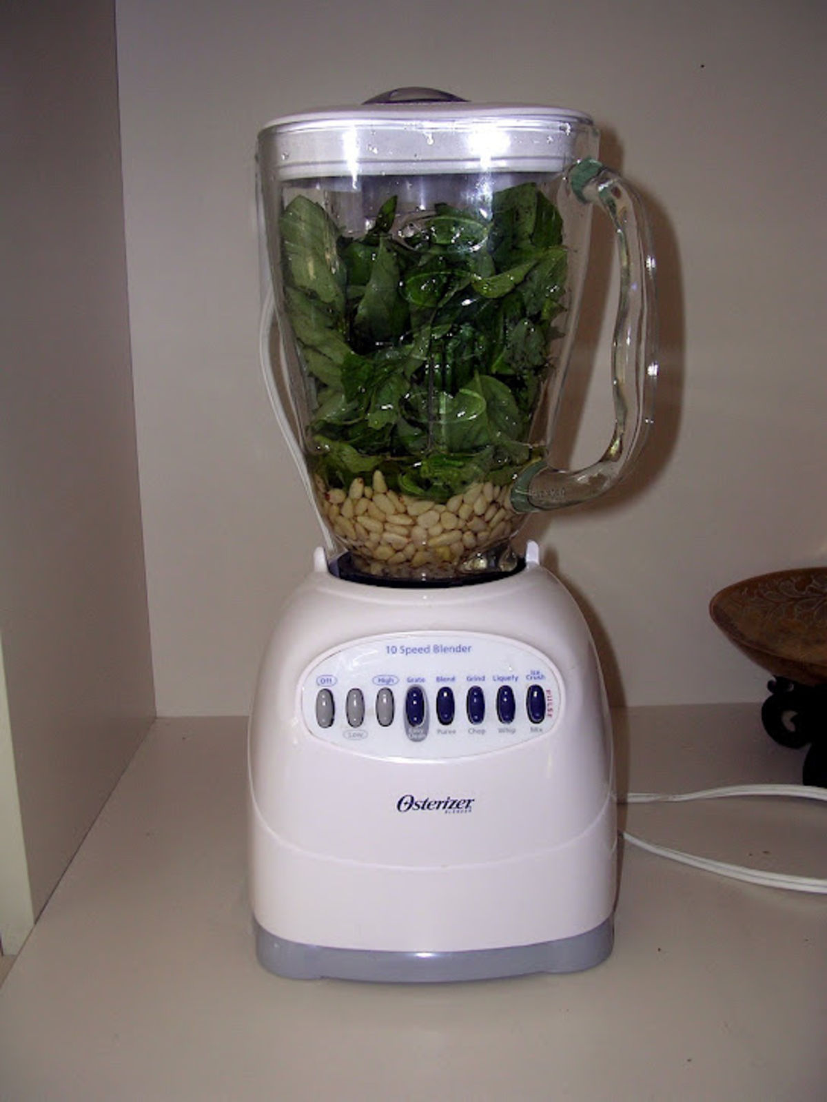 Blender Pesto